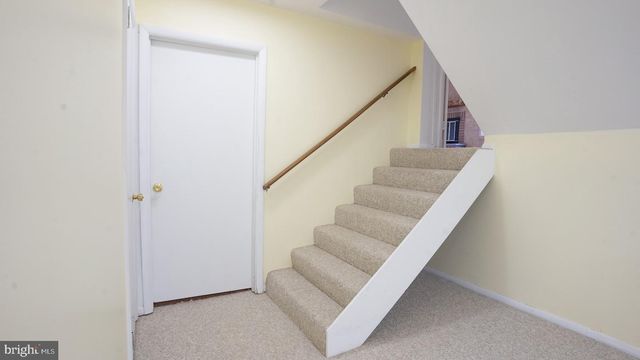 9228 E PARKHILL DR, Bethesda, MD 20814