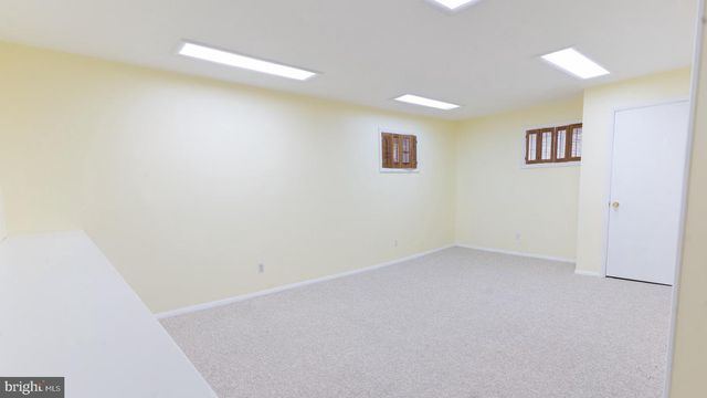 9228 E PARKHILL DR, Bethesda, MD 20814