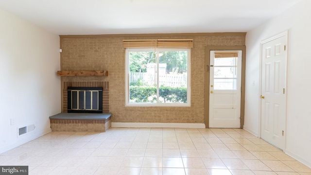 9228 E PARKHILL DR, Bethesda, MD 20814