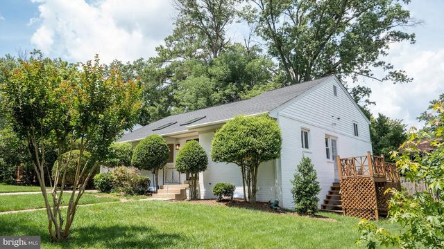 9228 E PARKHILL DR, Bethesda, MD 20814