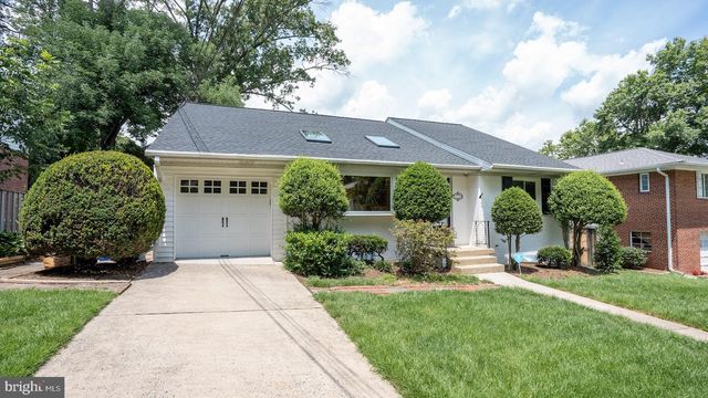 9228 E PARKHILL DR, Bethesda, MD 20814