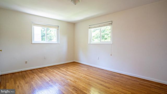9228 E PARKHILL DR, Bethesda, MD 20814
