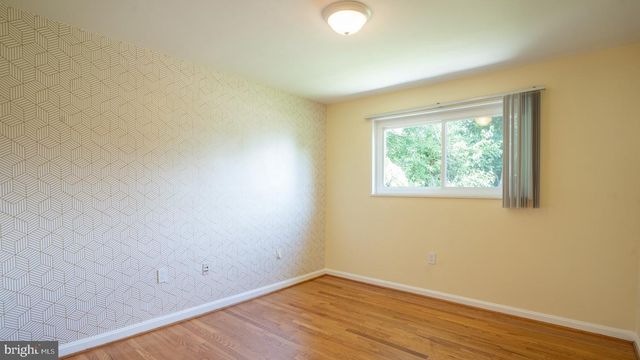 9228 E PARKHILL DR, Bethesda, MD 20814