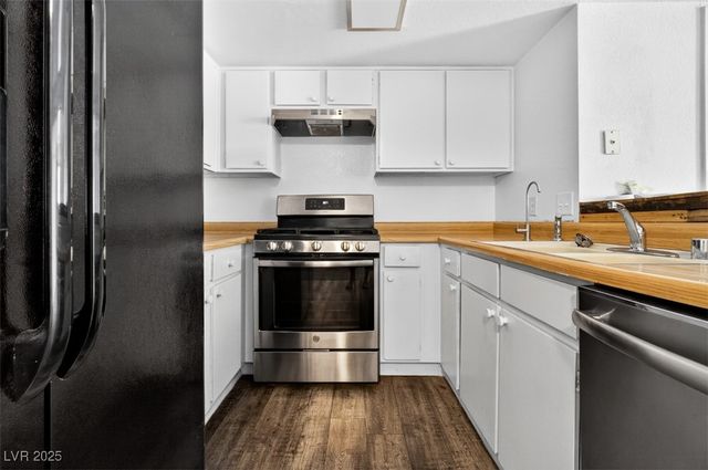 3720 Desert Marina Drive 29, Laughlin, NV 89029