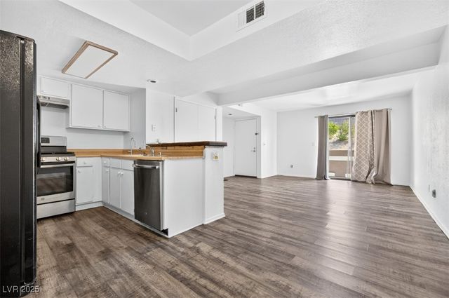 3720 Desert Marina Drive 29, Laughlin, NV 89029