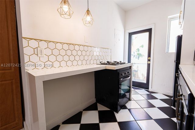 1351 Meridian Ave 10, Miami Beach, FL 33139