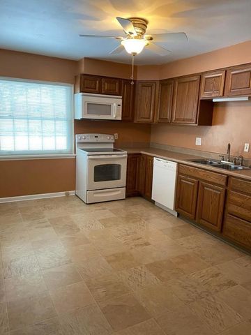 2169 Cranford Road, Columbus, OH 43221