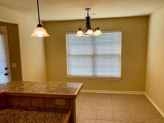 6106 S 36th Street, Rogers, AR 72758