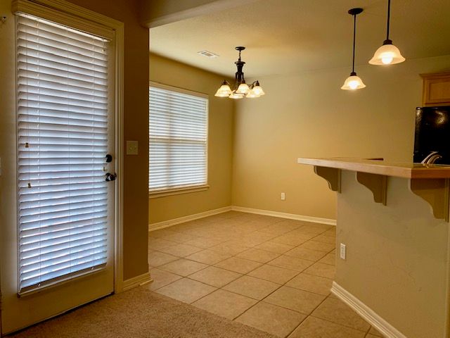 6106 S 36th Street, Rogers, AR 72758