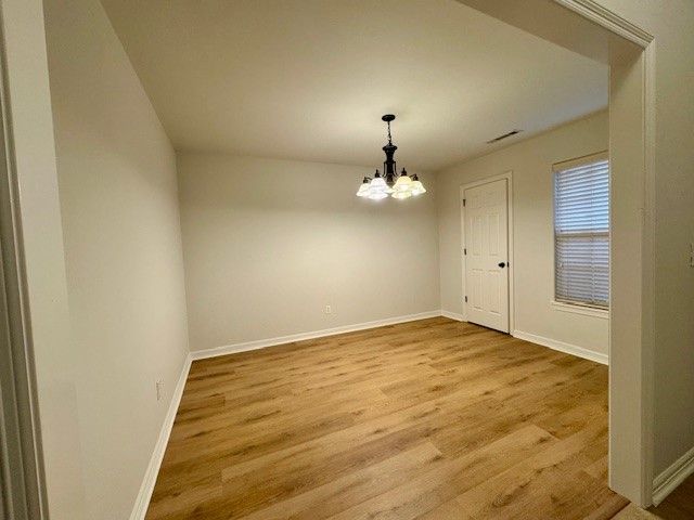 6106 S 36th Street, Rogers, AR 72758