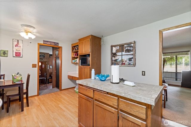 26508 132nd Avenue SE, Kent, WA 98042