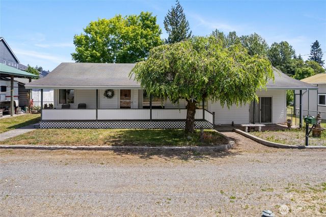 26508 132nd Avenue SE, Kent, WA 98042