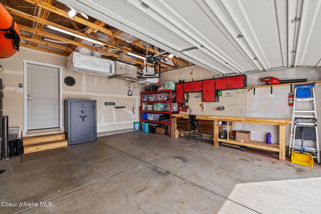 4089 W Belgrave Way, Hayden, ID 83835