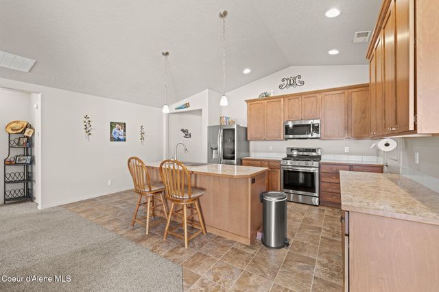4089 W Belgrave Way, Hayden, ID 83835