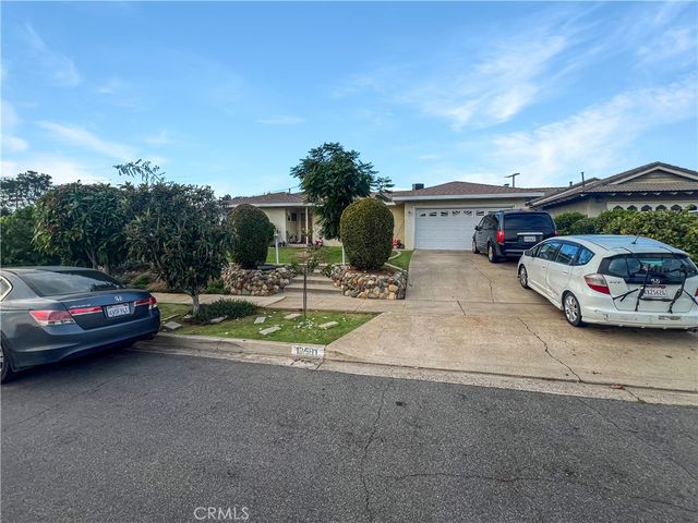 12591 Charloma, Tustin, CA 92780
