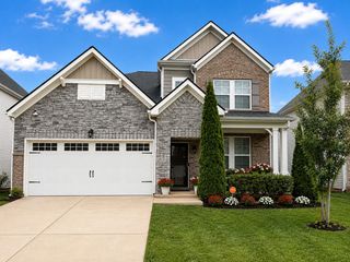 3219 Calendula Way, Murfreesboro, TN 37128