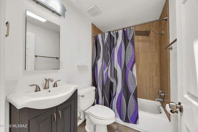 2556 E Linden Street, Tucson, AZ 85716
