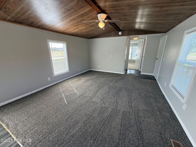 122 Osage Lane, Jacksonville, NC 28546