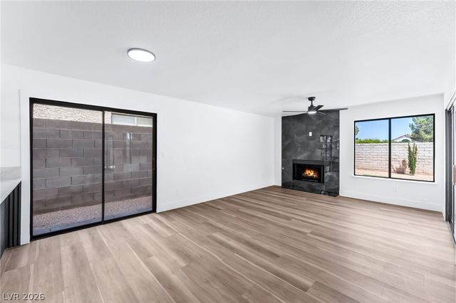 3220 Ventana Hills Drive, Las Vegas, NV 89117