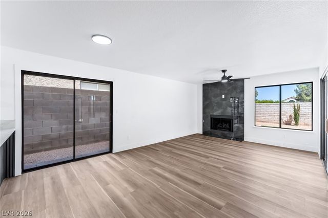 3220 Ventana Hills Drive, Las Vegas, NV 89117