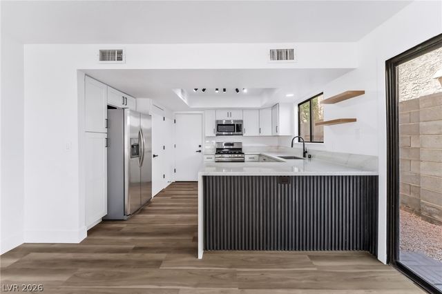 3220 Ventana Hills Drive, Las Vegas, NV 89117