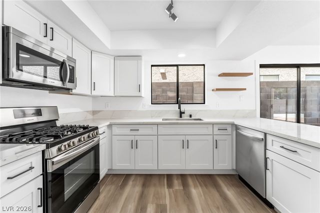 3220 Ventana Hills Drive, Las Vegas, NV 89117