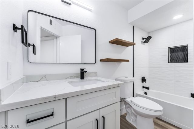 3220 Ventana Hills Drive, Las Vegas, NV 89117