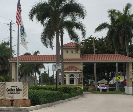 630 Layne Boulevard, Hallandale Beach, FL 33009