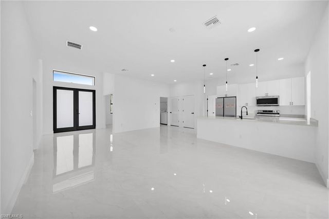 3614 17th ST W, Lehigh Acres, FL 33971