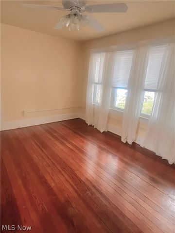 328 Oakwood Avenue, Marietta, OH 45750