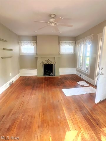 328 Oakwood Avenue, Marietta, OH 45750