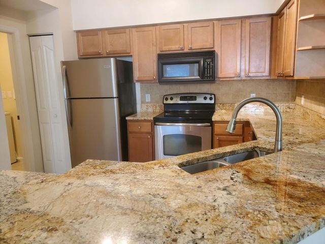 9203 W Mytrlewood Circle W 9203, Palm Beach Gardens, FL 33418