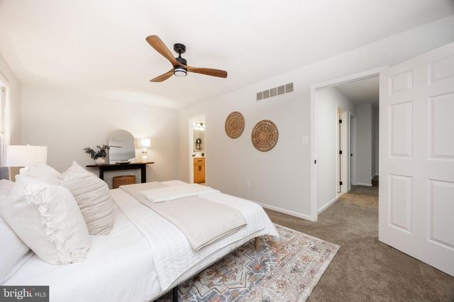 525 PICKERING STATION DR, Chester Springs, PA 19425