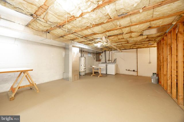 525 PICKERING STATION DR, Chester Springs, PA 19425