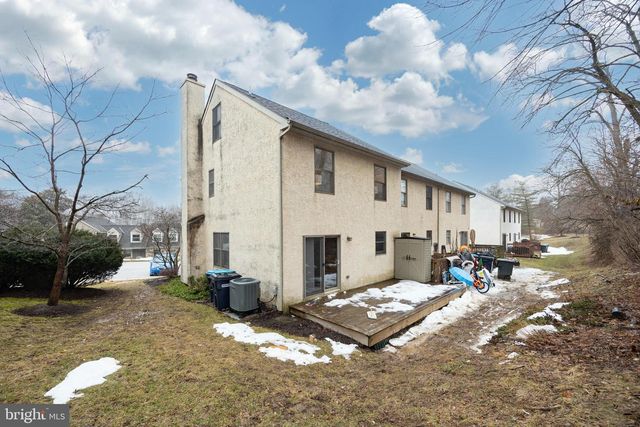 525 PICKERING STATION DR, Chester Springs, PA 19425