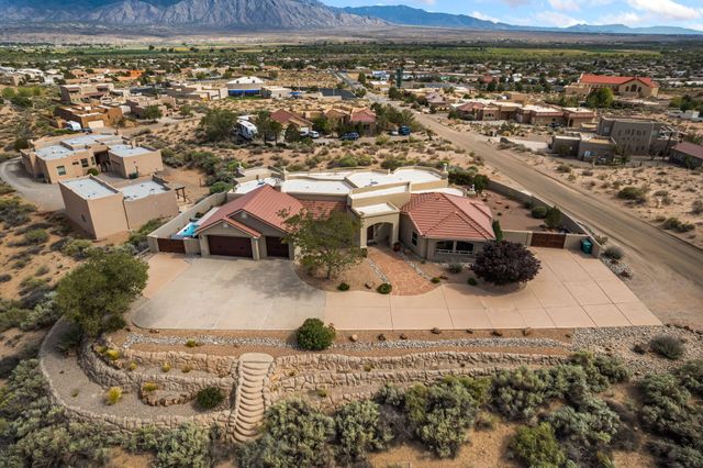 6721 Pasilla Road NE, Rio Rancho, NM 87144
