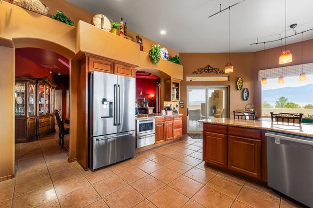 6721 Pasilla Road NE, Rio Rancho, NM 87144