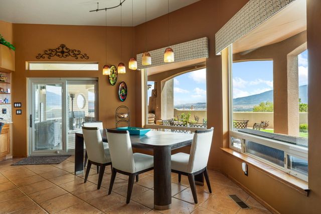 6721 Pasilla Road NE, Rio Rancho, NM 87144