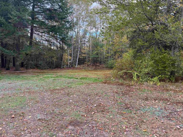 208 New Hebron Road, Plymouth, NH 03264