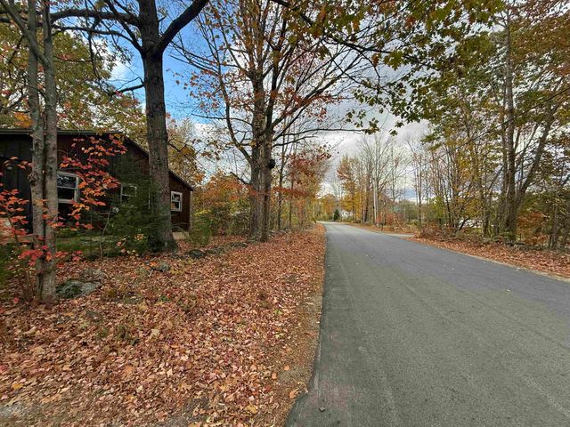 208 New Hebron Road, Plymouth, NH 03264