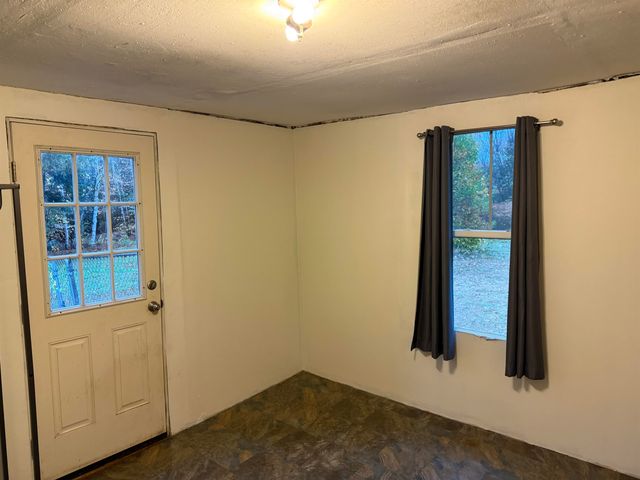 208 New Hebron Road, Plymouth, NH 03264