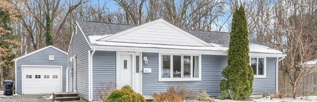 39 Melrose Terrace, Middletown, NJ 07748