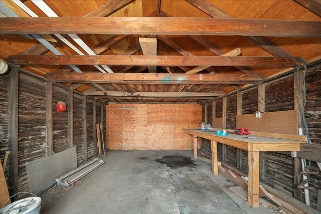 1218 N SHERWOOD St, Spokane, WA 99201