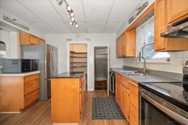1218 N SHERWOOD St, Spokane, WA 99201