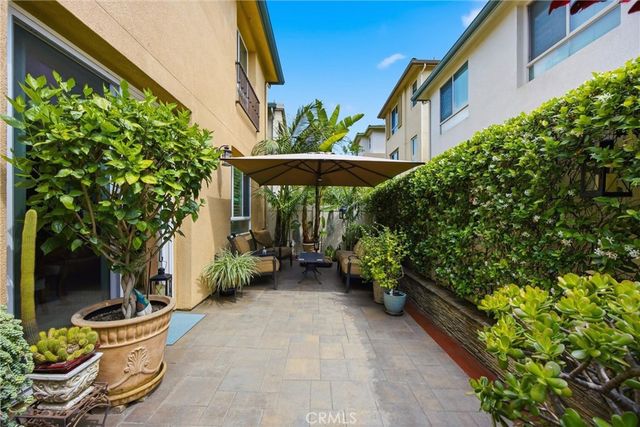12006 Fairmont Court, Hawthorne, CA 90250
