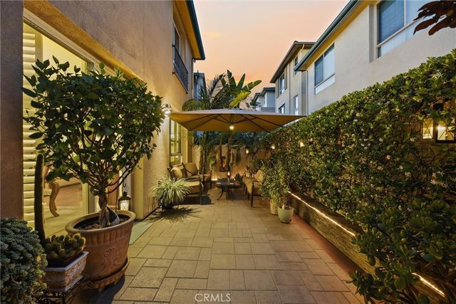 12006 Fairmont Court, Hawthorne, CA 90250