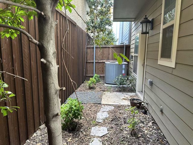 5964 Morning Star Place, Dallas, TX 75235