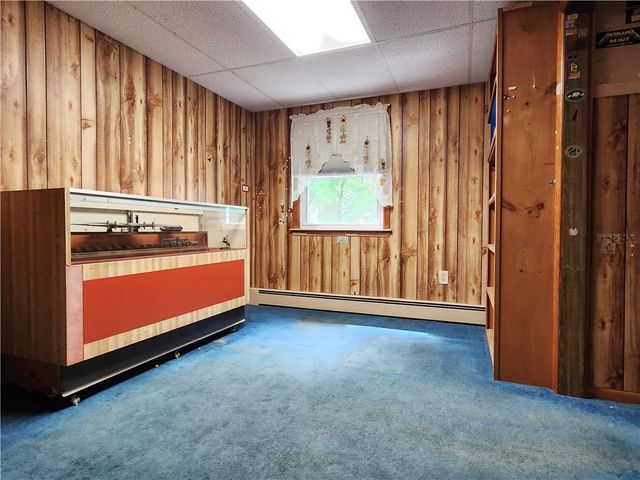 7 Dell Street, Coventry, RI 02816