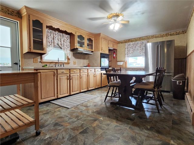 7 Dell Street, Coventry, RI 02816