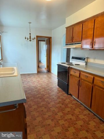 1820 LAUCK ST, State College, PA 16803